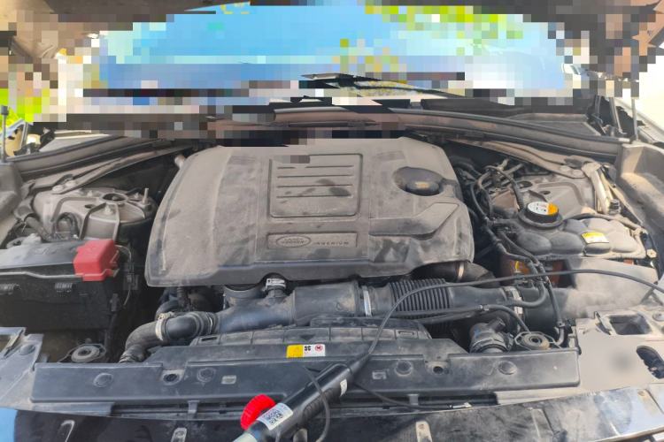 Used Land Rover Range Velar 2020 P250 R-DYNAMIC S Engine Bay