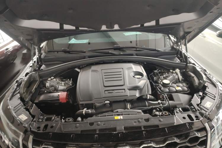 Used Land Rover Range Velar 2020 P250 R-DYNAMIC S Engine Bay