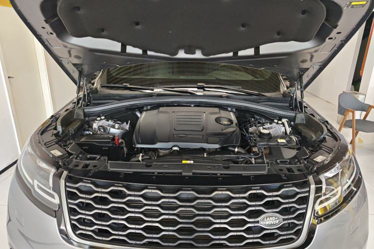 Used Land Rover Range Velar 2020 P250 R-DYNAMIC S Engine Bay