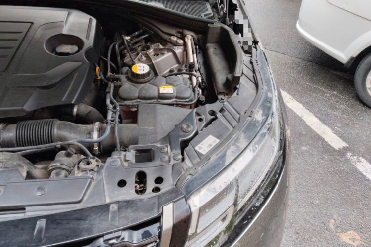 Used Land Rover Range Velar 2020 P250 R-DYNAMIC S Engine Bay Left