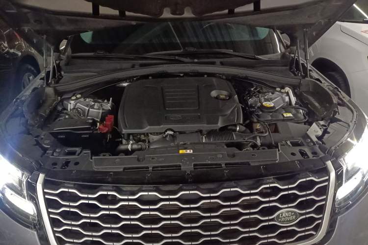 Used Land Rover Range Velar 2020 P250 Engine Bay