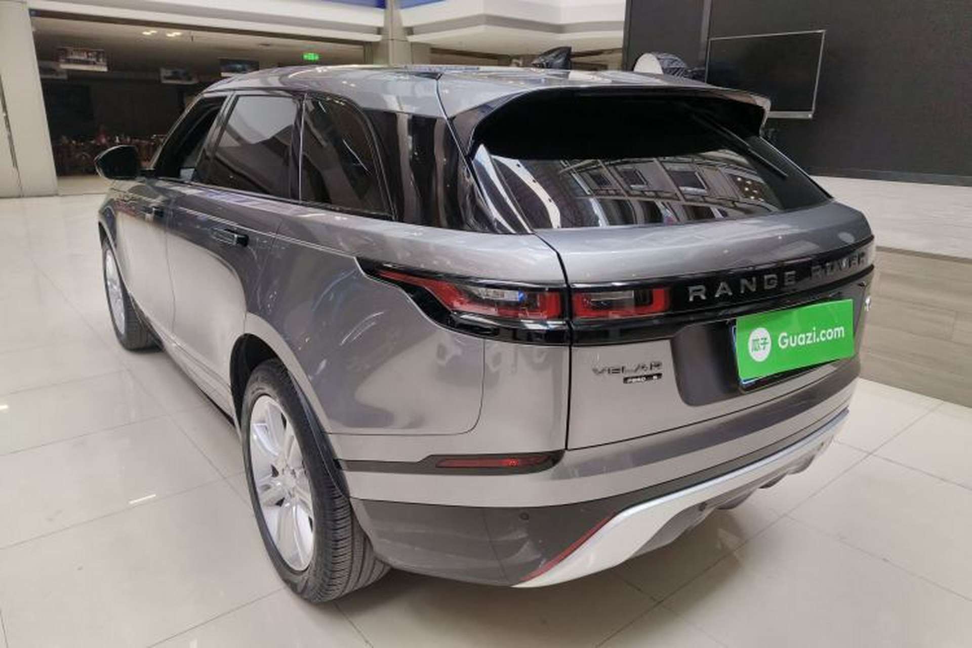 Used Land Rover Range Velar 2020 P250 R-DYNAMIC S Exterior 2