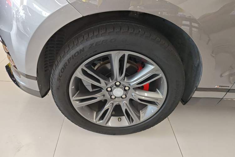 Used Land Rover Range Velar 2020 P250 R-DYNAMIC S Exterior 4