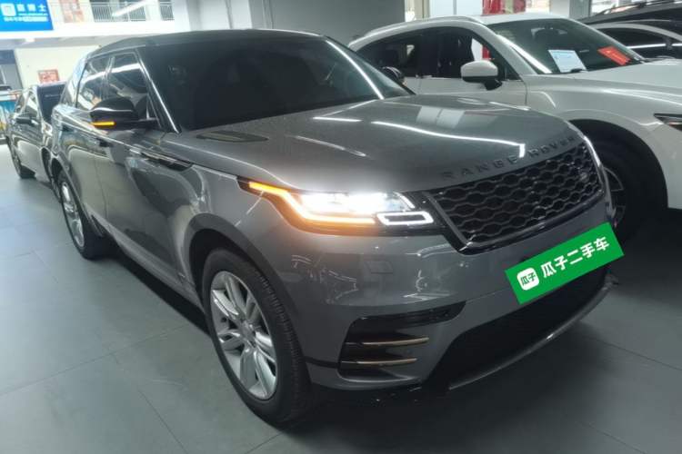 Used Land Rover Range Velar 2020 P250 R-DYNAMIC S Front Right 45 Deg