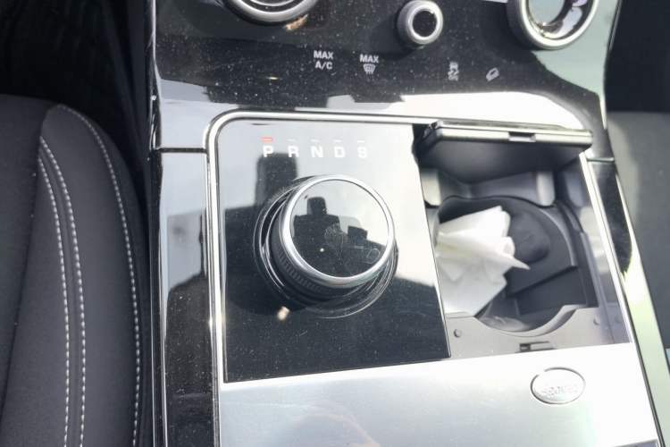 Used Land Rover Range Velar 2020 P250 Gear Lever