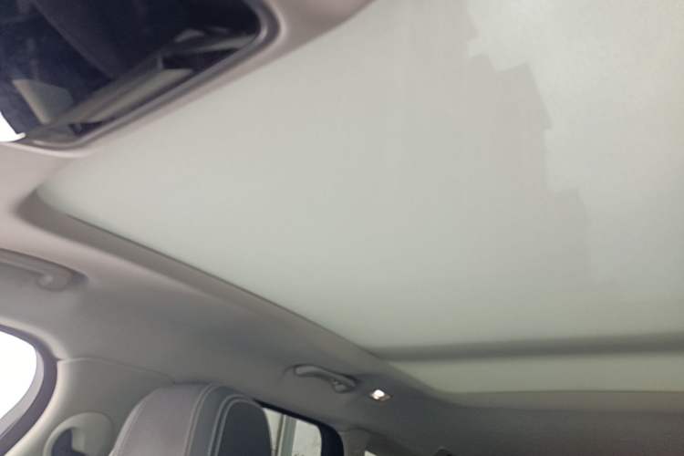 Used Land Rover Range Velar 2020 P250 Headliner