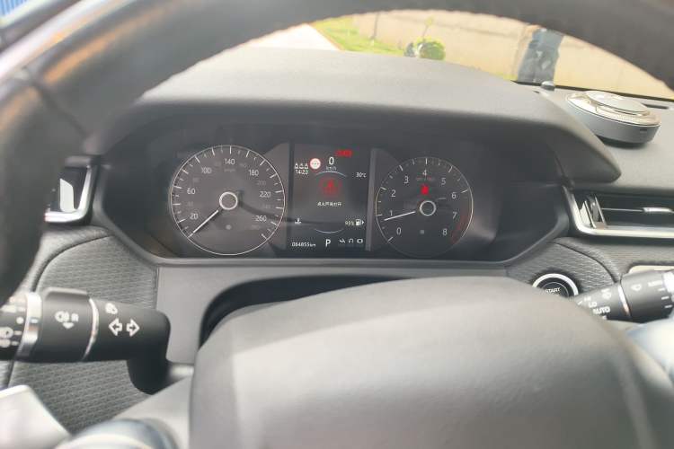 Used Land Rover Range Velar 2020 P250 R-DYNAMIC S Instrument Cluster