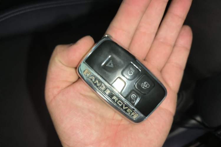 Used Land Rover Range Velar 2020 P250 Interior 1
