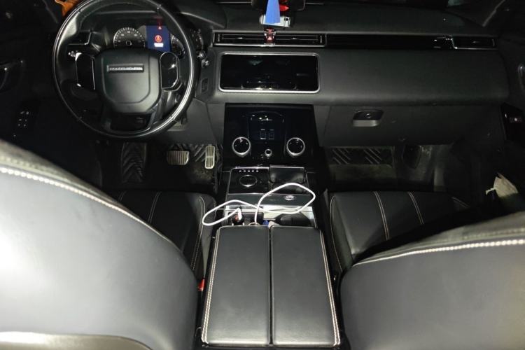 Used Land Rover Range Velar 2020 P340 R-DYNAMIC S Interior 2
