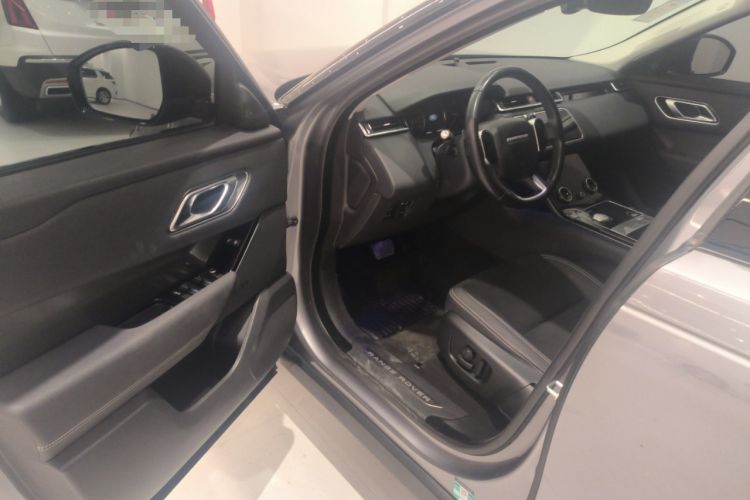 Used Land Rover Range Velar 2020 P250 Interior 3