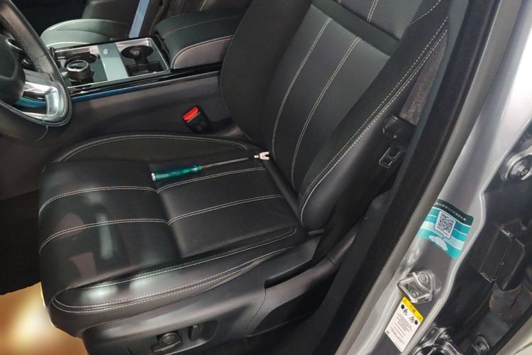 Used Land Rover Range Velar 2020 P250 R-DYNAMIC S Left Front Seat