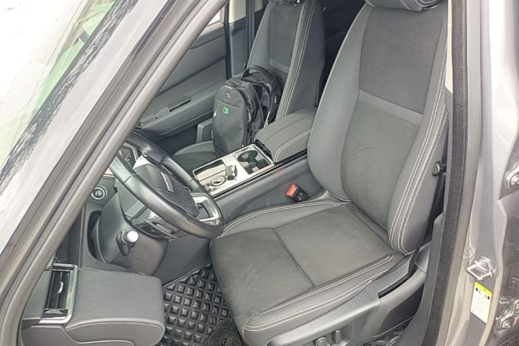 Used Land Rover Range Velar 2020 P250 Left Front Seat