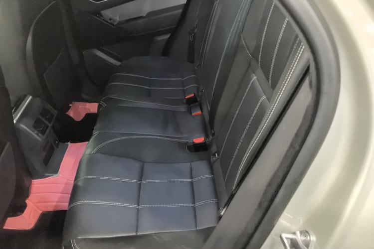 Used Land Rover Range Velar 2020 P250 R-DYNAMIC S Left Rear Seat
