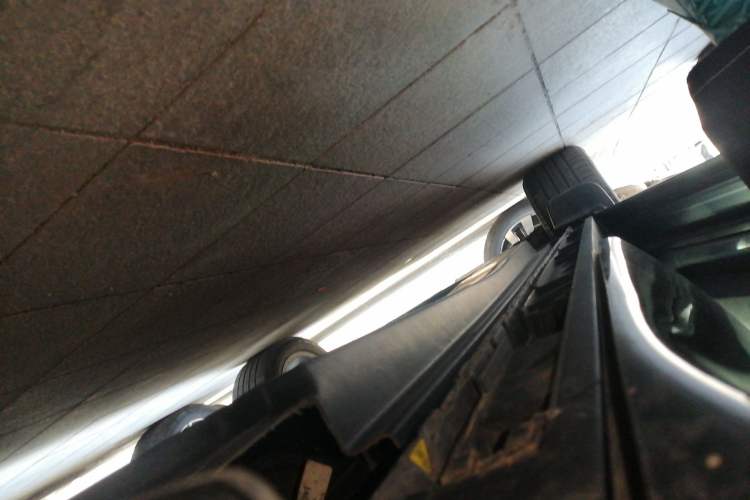 Used Land Rover Range Velar 2020 P340 R-DYNAMIC S Left Side Sill