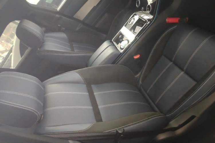 Used Land Rover Range Velar 2020 P250 R-DYNAMIC S Right Front Seat