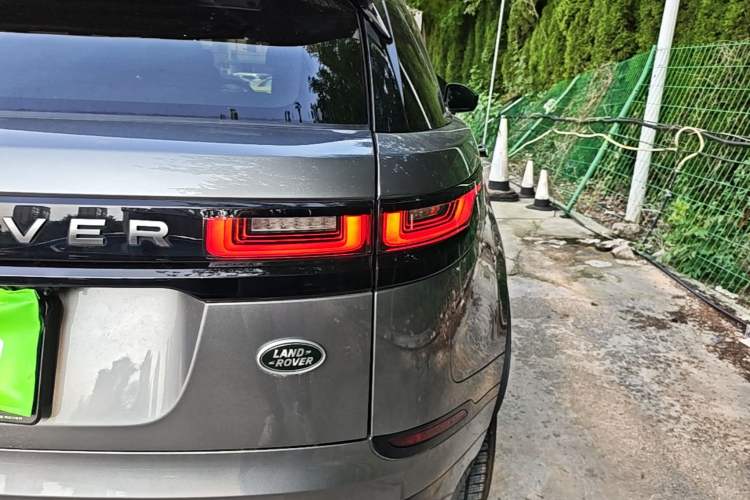 Used Land Rover Range Velar 2020 P250 R-DYNAMIC S Right Rear Taillight