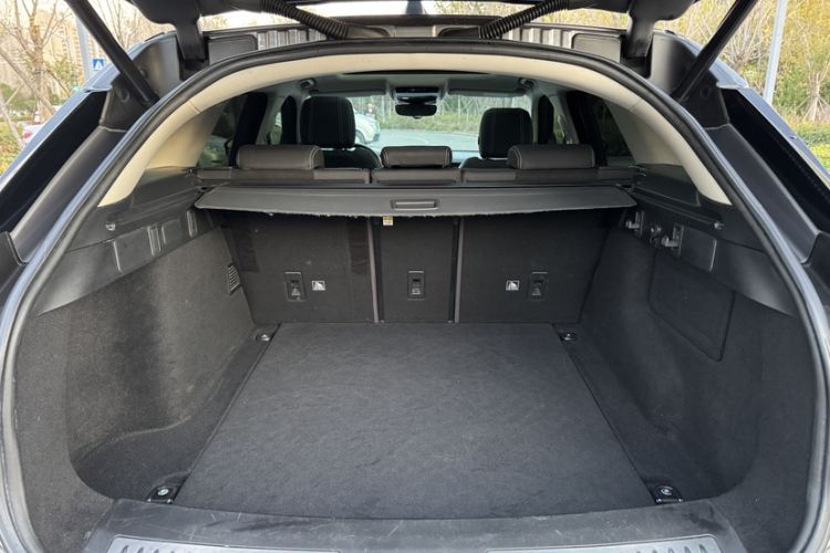 Used Land Rover Range Velar 2020 P250 Trunk