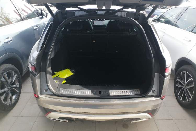 Used Land Rover Range Velar 2020 P340 R-DYNAMIC S Trunk