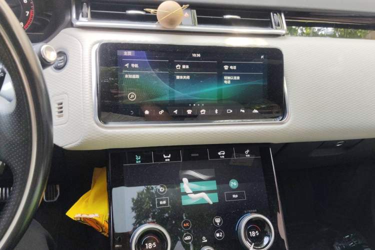 Used Land Rover Range Velar 2020 P340 R-DYNAMIC S Audio And AC Panel