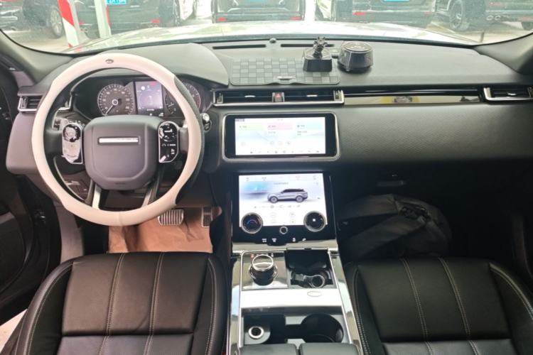 Used Land Rover Range Velar 2020 P340 R-DYNAMIC S Center Console