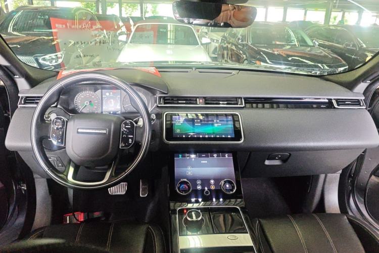 Used Land Rover Range Velar 2020 P250 R-DYNAMIC S Center Console