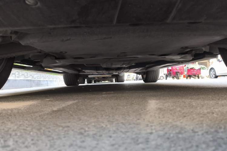 Used Land Rover Range Velar 2020 P250 R-DYNAMIC S Chassis Front