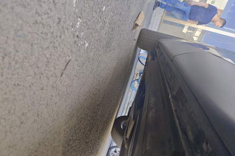 Used Land Rover Range Velar 2020 P250 Chassis Rear Left