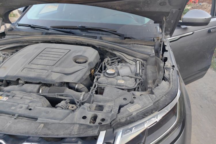 Used Land Rover Range Velar 2020 P250 Engine Bay Left