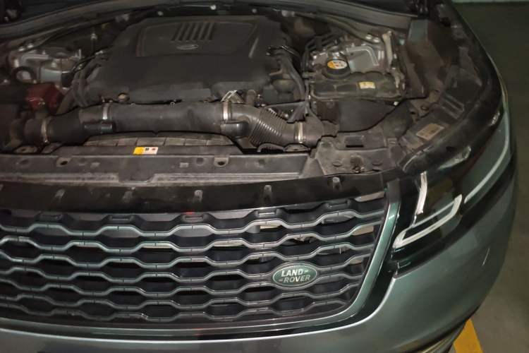 Used Land Rover Range Velar 2020 P340 R-DYNAMIC S Engine Bay Left