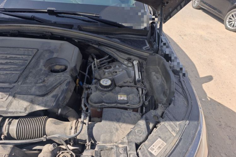 Used Land Rover Range Velar 2020 P250 R-DYNAMIC S Engine Bay Left