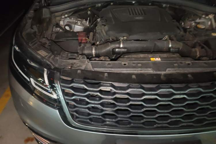 Used Land Rover Range Velar 2020 P340 R-DYNAMIC S Engine Bay Right