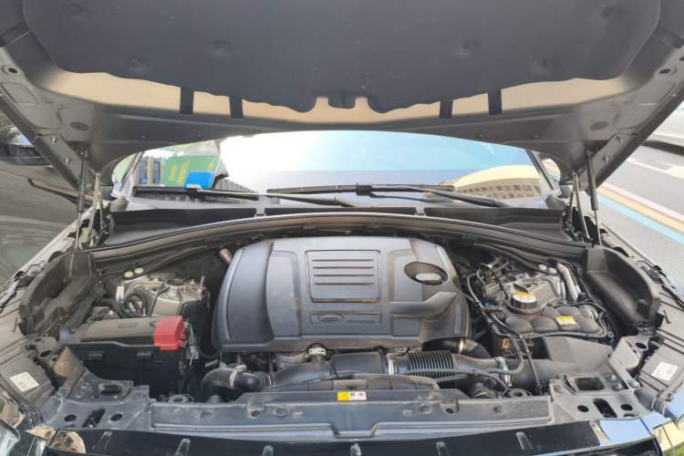 Used Land Rover Range Velar 2020 P250 R-DYNAMIC S Engine Bay