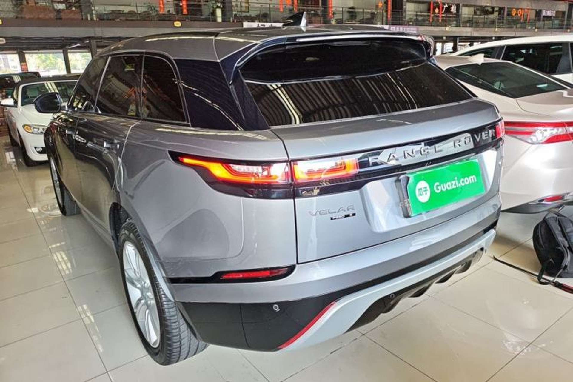 Used Land Rover Range Velar 2020 P250 R-DYNAMIC S Exterior 2
