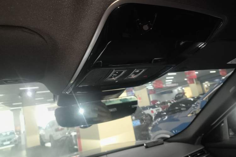 Used Land Rover Range Velar 2020 P250 R-DYNAMIC S Headliner