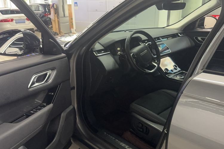 Used Land Rover Range Velar 2020 P250 Interior 2