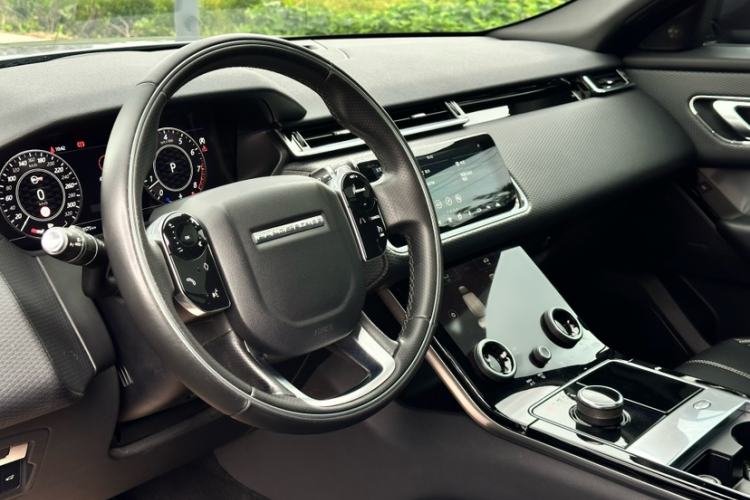Used Land Rover Range Velar 2020 P340 R-DYNAMIC S Interior 3