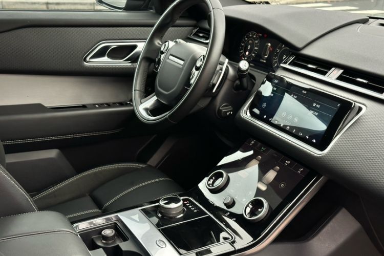 Used Land Rover Range Velar 2020 P340 R-DYNAMIC S Interior 8