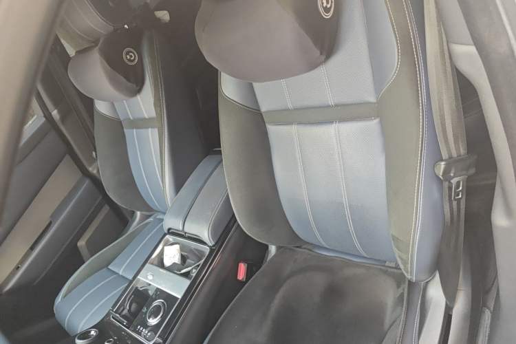 Used Land Rover Range Velar 2020 P250 R-DYNAMIC S Left Front Seat