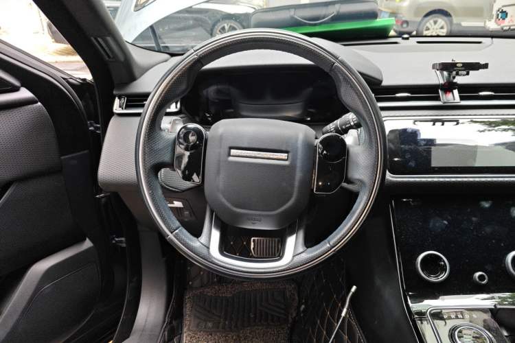 Used Land Rover Range Velar 2020 P250 R-DYNAMIC S Steering Wheel