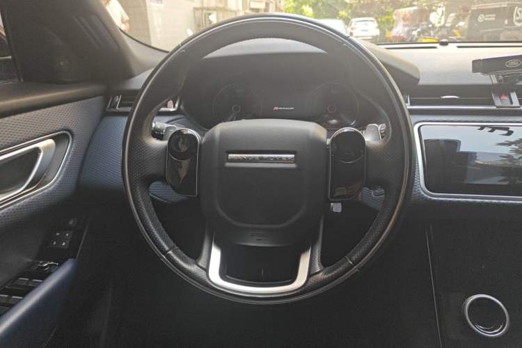 Used Land Rover Range Velar 2020 P250 R-DYNAMIC S Steering Wheel
