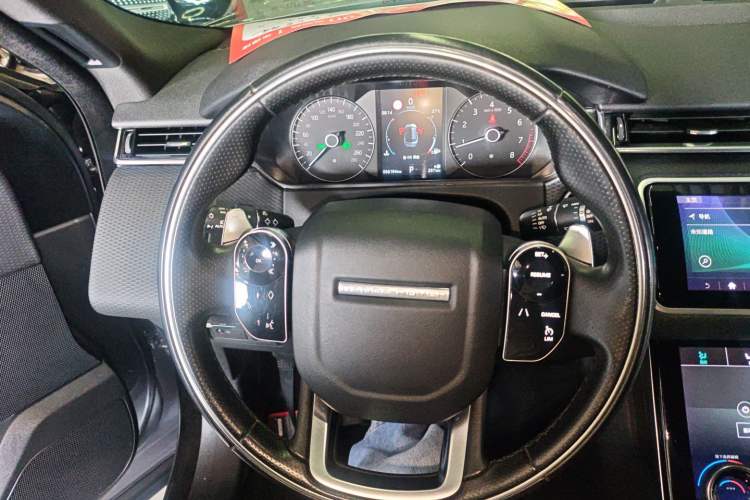 Used Land Rover Range Velar 2020 P250 R-DYNAMIC S Steering Wheel