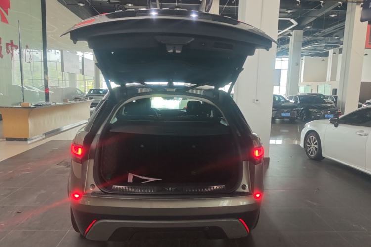Used Land Rover Range Velar 2020 P250 Trunk