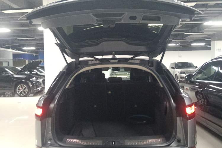 Used Land Rover Range Velar 2020 P250 Trunk