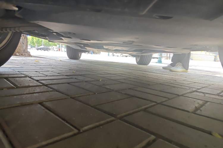 Used Land Rover Range Velar 2020 P250 R-DYNAMIC S Chassis Front