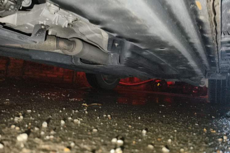 Used Land Rover Range Velar 2020 P250 R-DYNAMIC S Chassis Front Left
