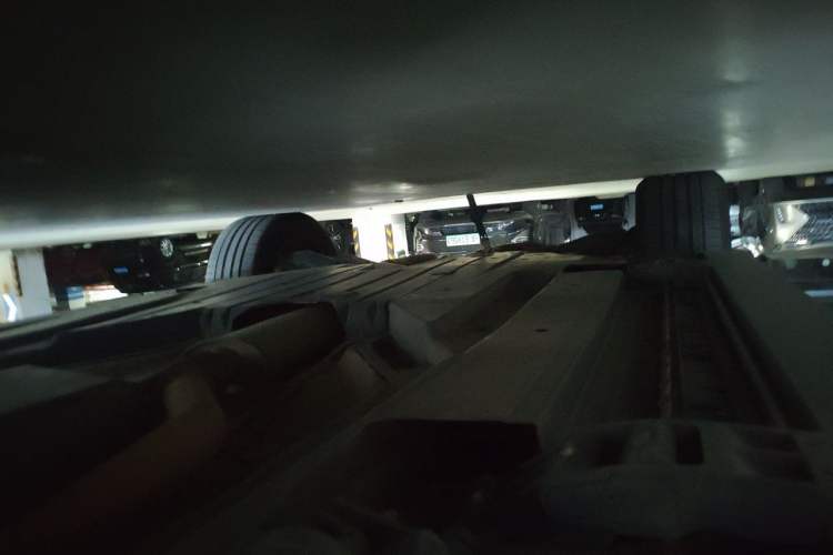 Used Land Rover Range Velar 2020 P250 Chassis Front Right