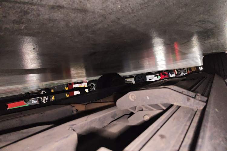 Used Land Rover Range Velar 2020 P340 R-DYNAMIC S Chassis Front Right