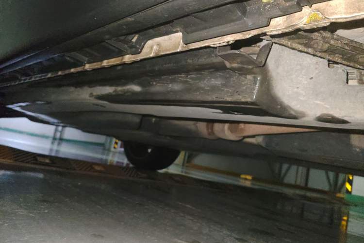 Used Land Rover Range Velar 2020 P250 Chassis Front Right