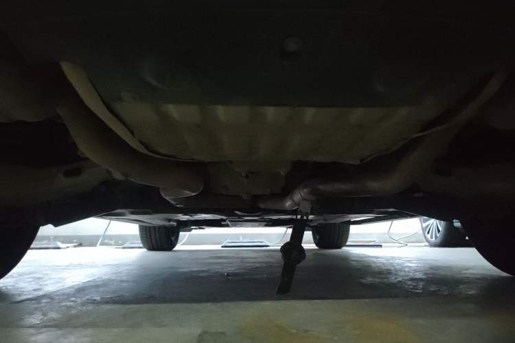 Used Land Rover Range Velar 2020 P250 Chassis Rear