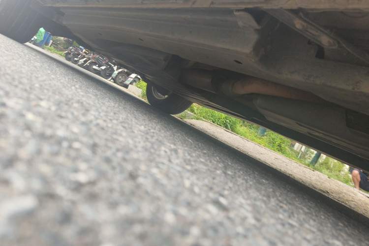 Used Land Rover Range Velar 2020 P250 Chassis Rear Left